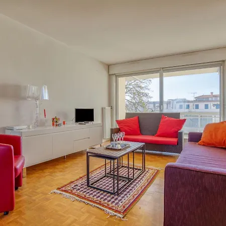 Les Tamaris By Interhome *